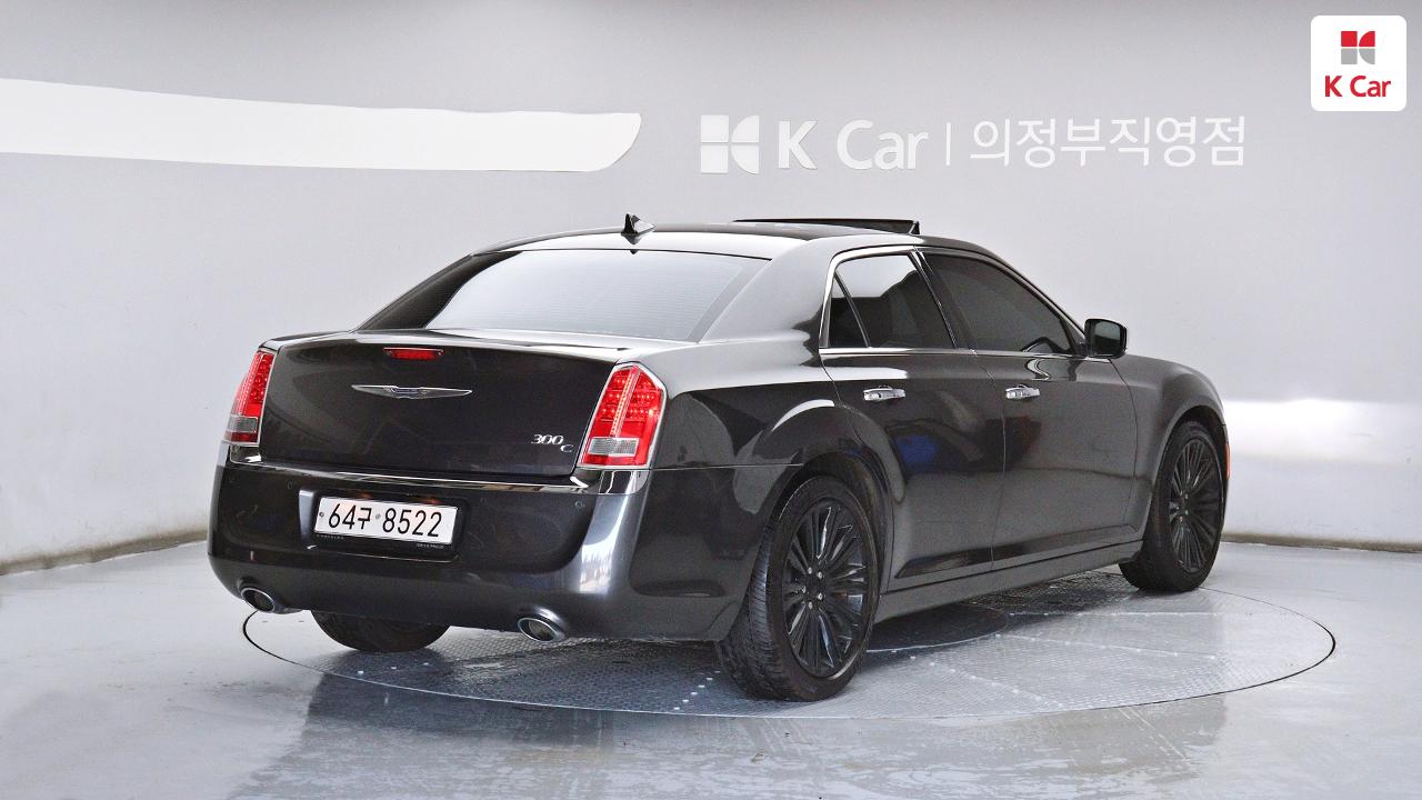 CHRYSLER 300C (2nd Generation) 3.6