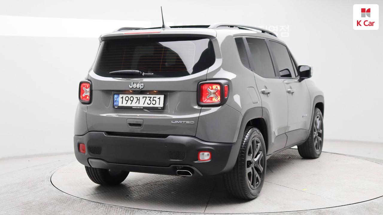 Jeep Renegade 1.3 Limited 3