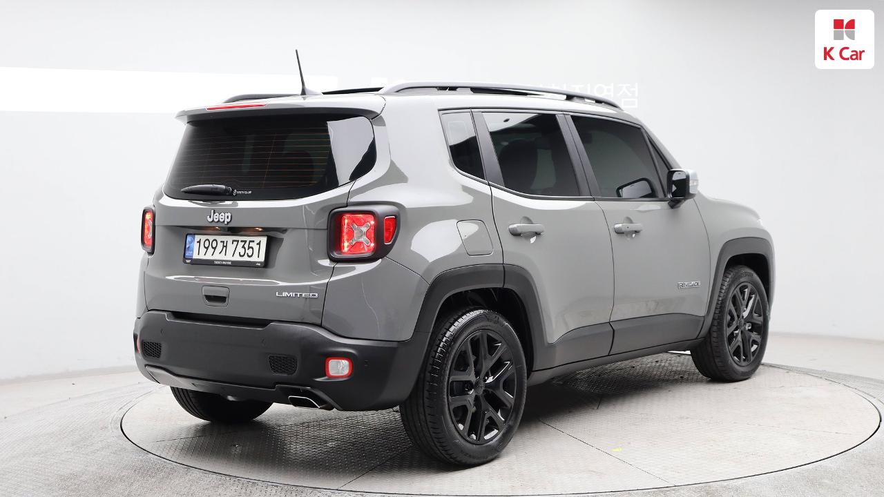 Jeep Renegade 1.3 Limited 5