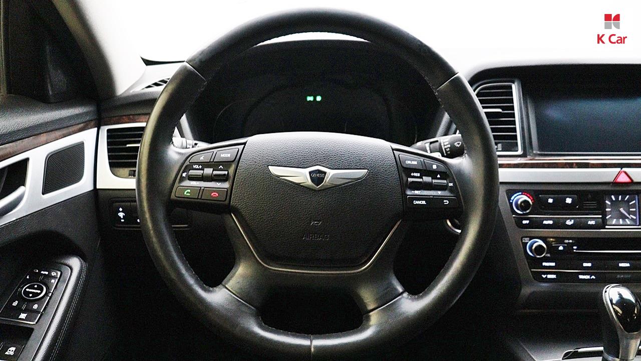 HYUNDAI Genesis DH G330