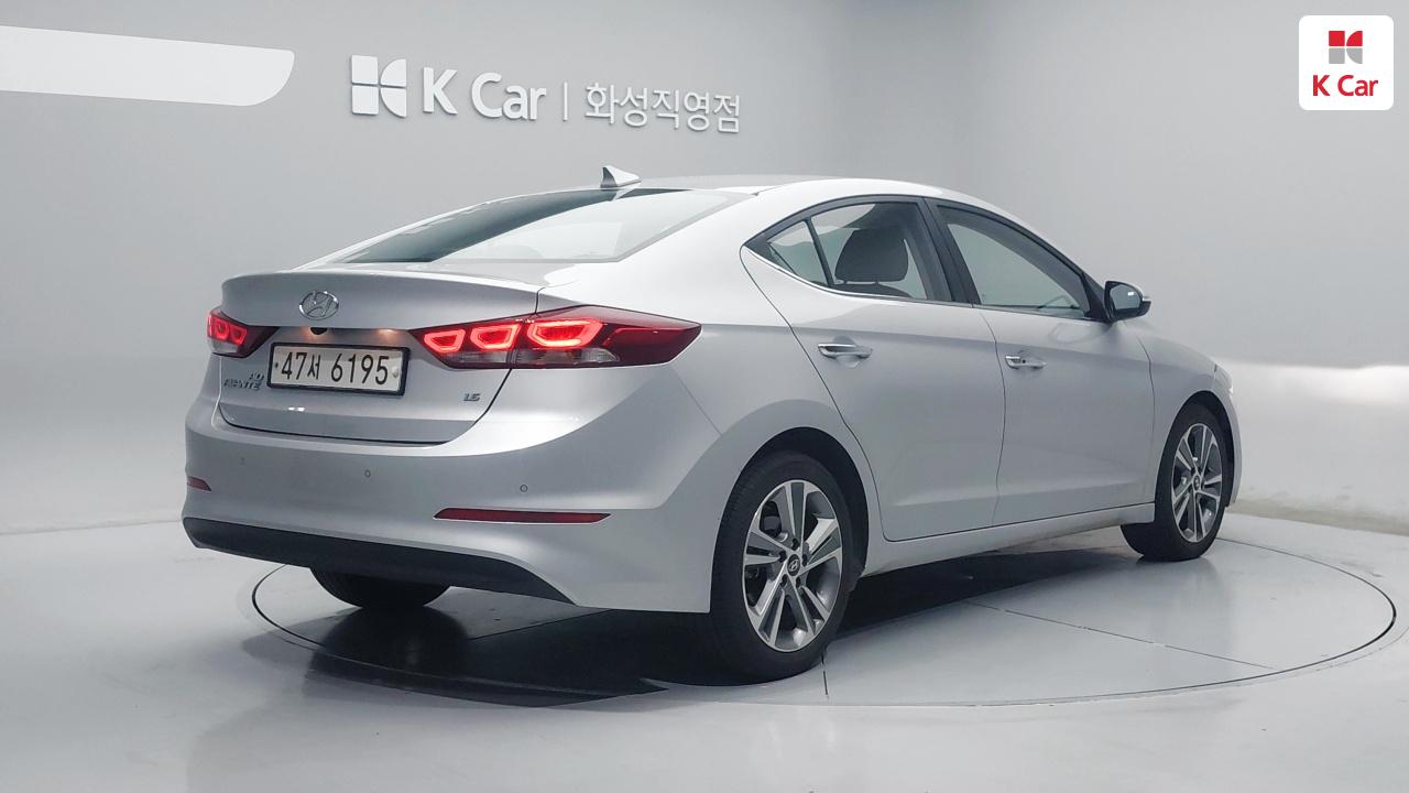 HYUNDAI Avante AD 1.6 GDI