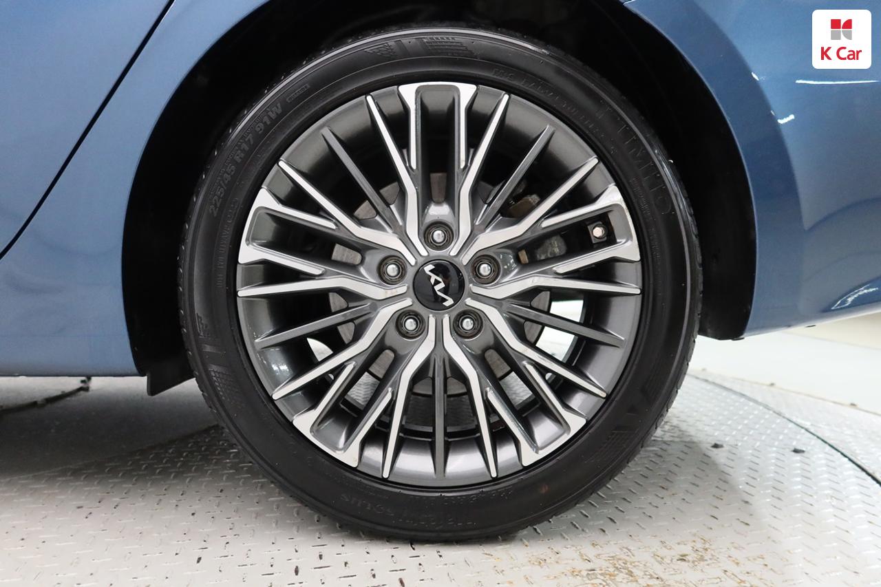 KIA The New K3 1.6 Gasoline