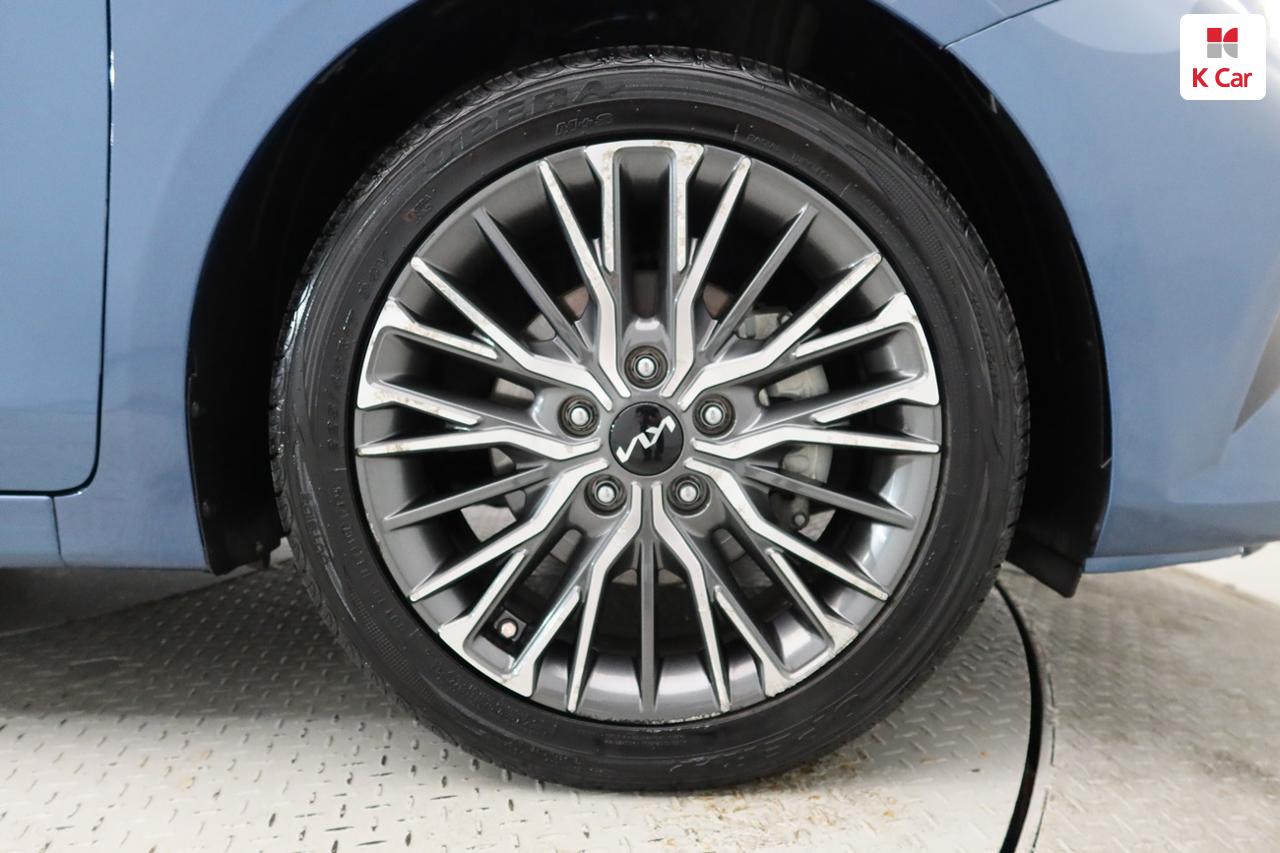 KIA The New K3 1.6 Gasoline