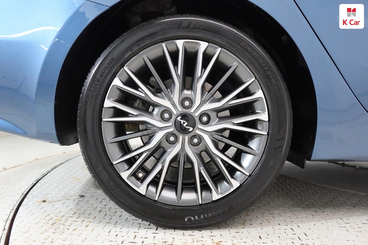 KIA The New K3 1.6 Gasoline