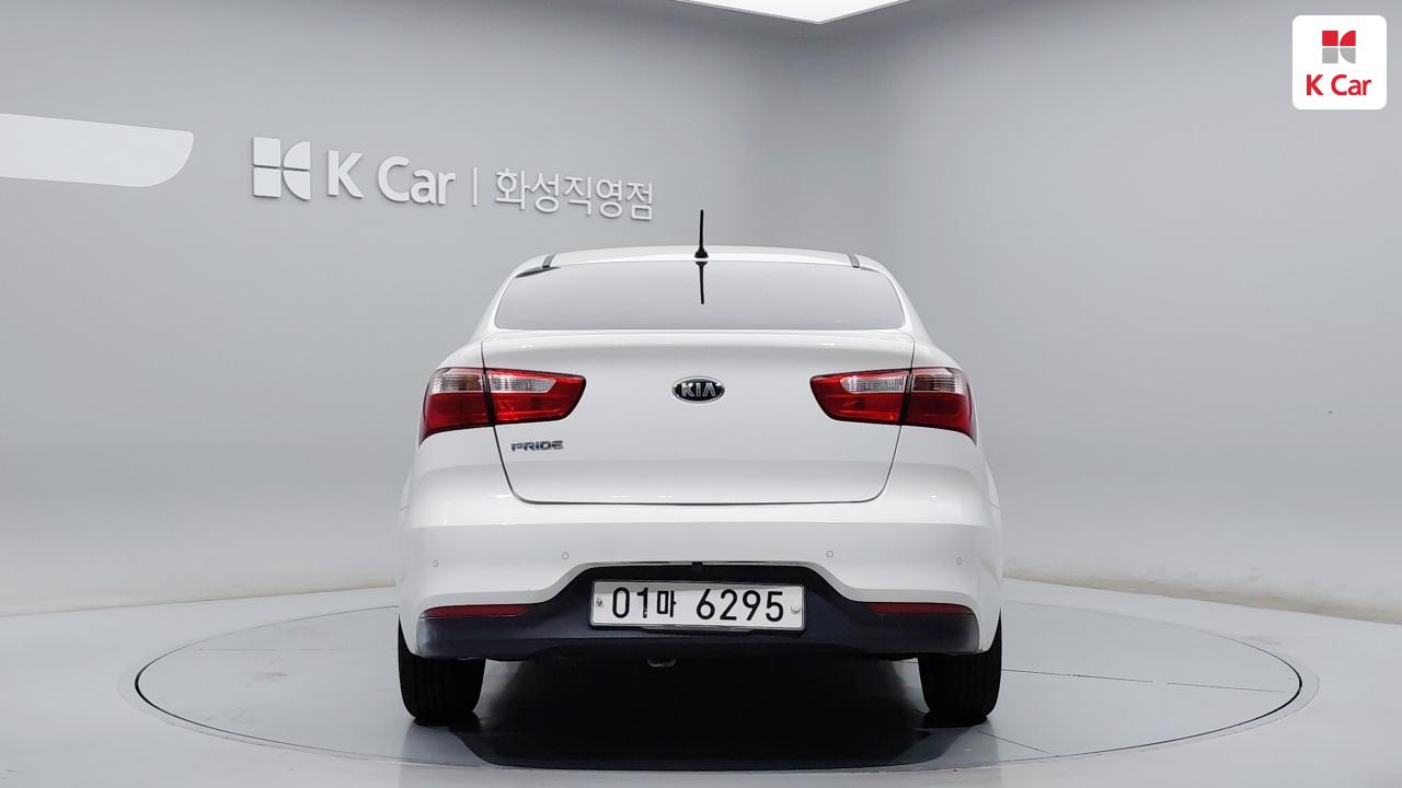 KIA The New Pride 4Door 1.6 GDI