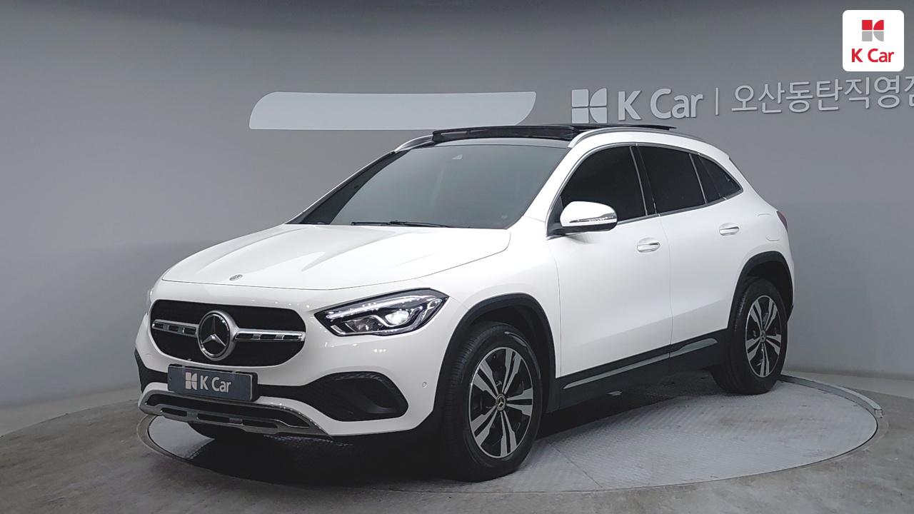Mercedes-Benz GLA-Class