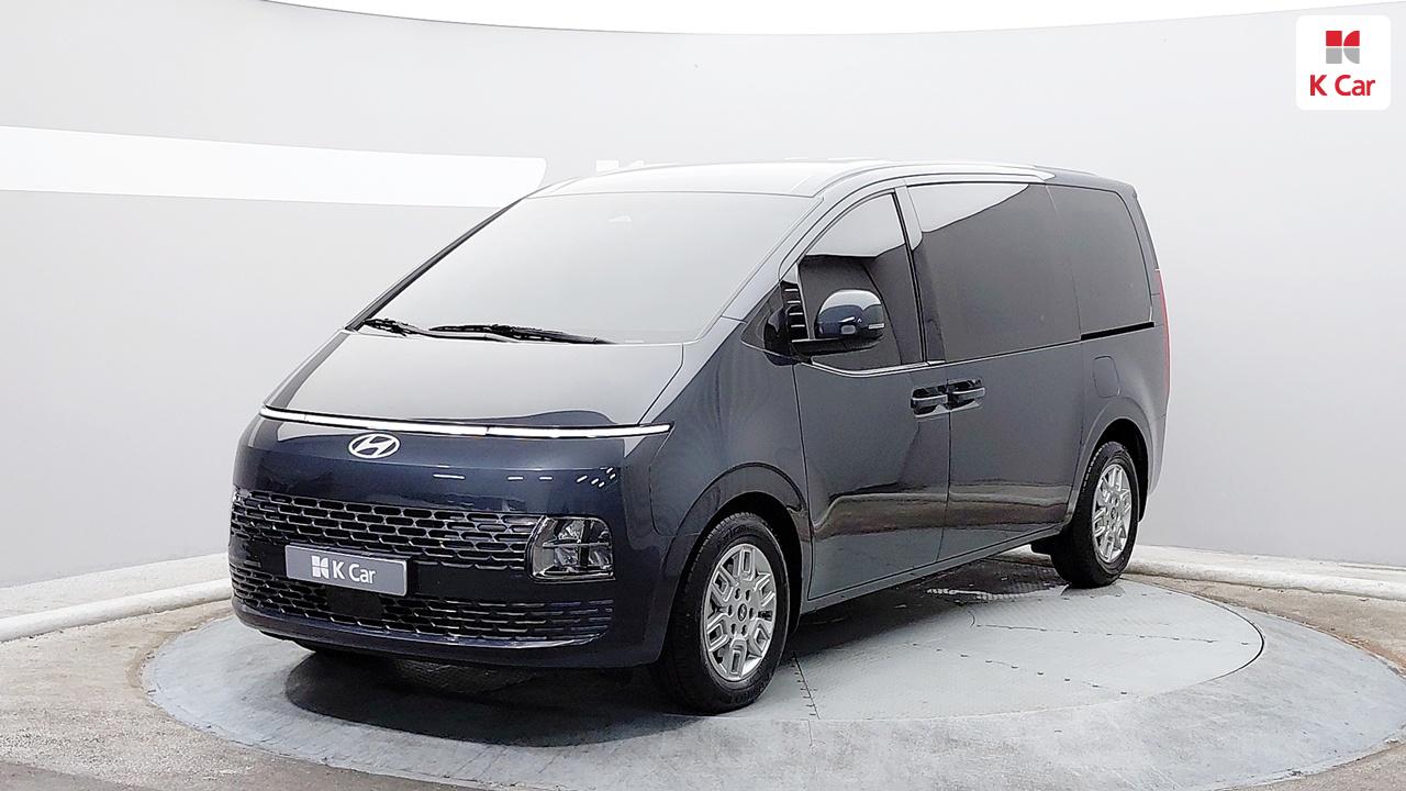 HYUNDAI Staria 3.5 LPG Cargo 3-Seater