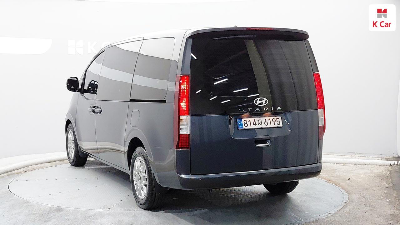 HYUNDAI Staria 3.5 LPG Cargo 3-Seater