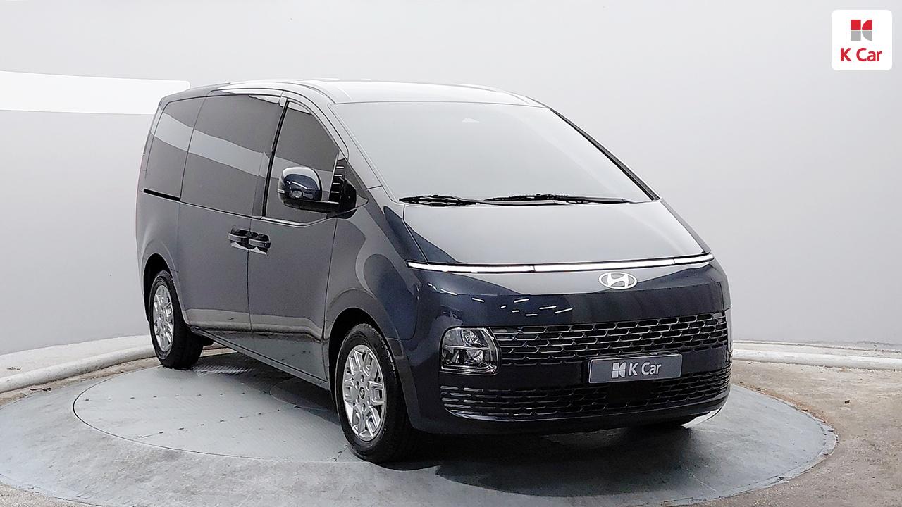 HYUNDAI Staria 3.5 LPG Cargo 3-Seater