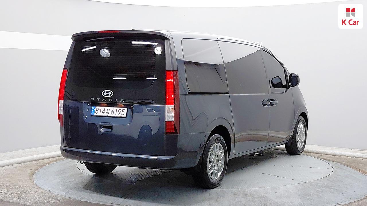 HYUNDAI Staria 3.5 LPG Cargo 3-Seater