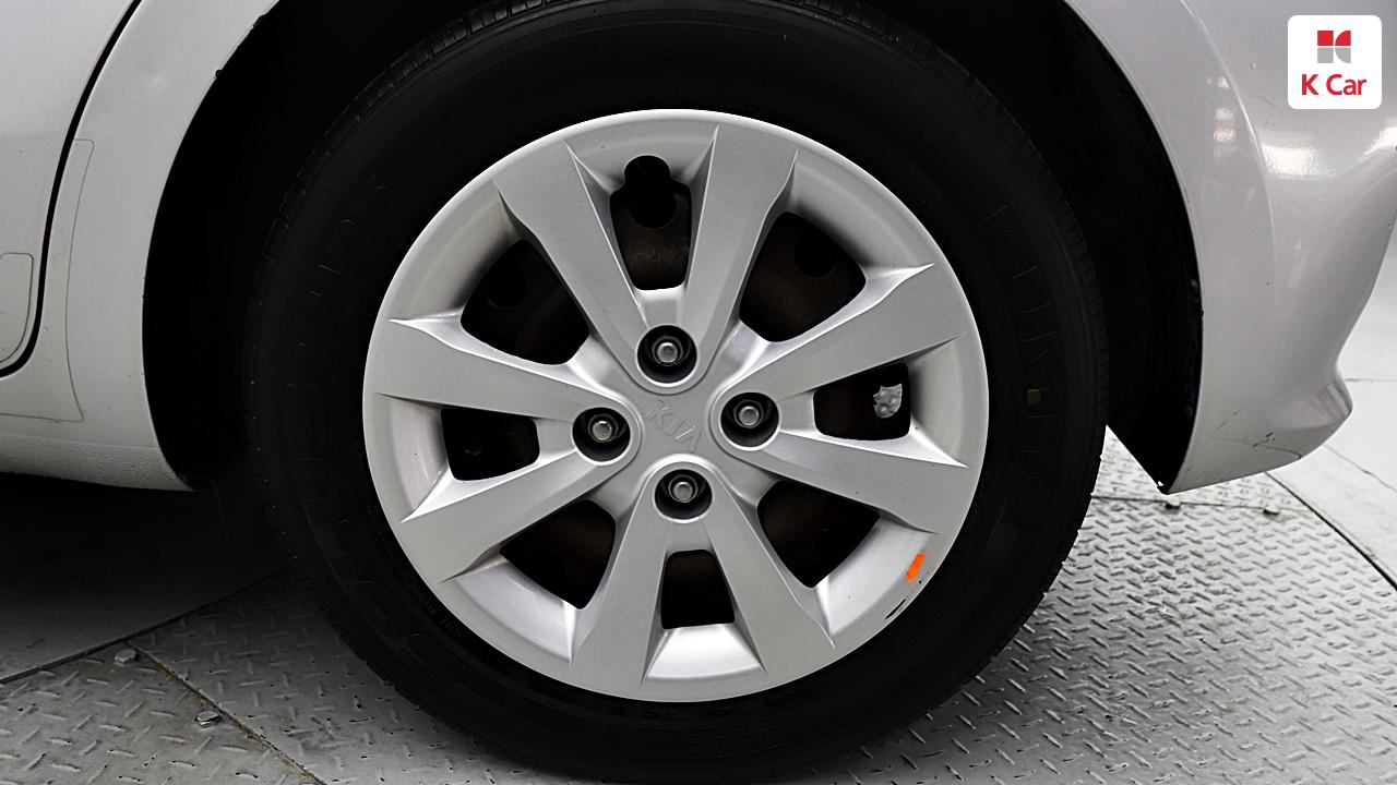 KIA The New Pride 5Door 1.4 MPI