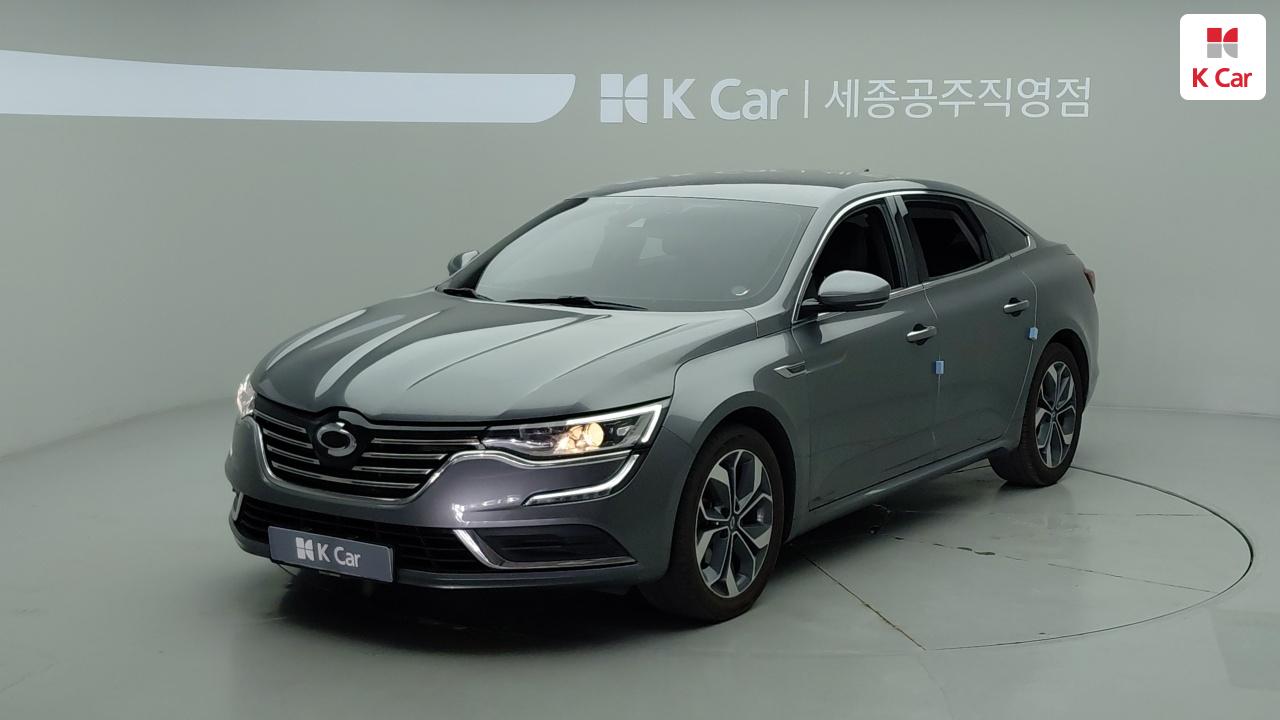 Renault SM6
