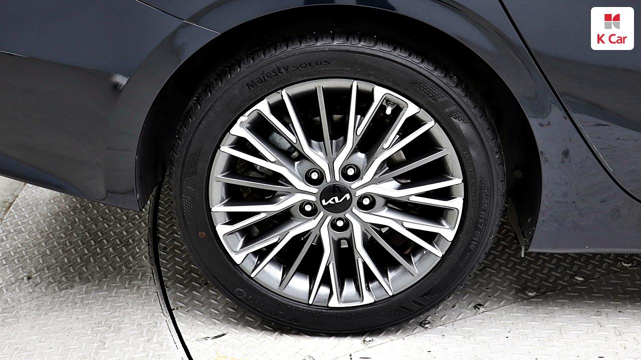 KIA The New K3 1.6 Gasoline