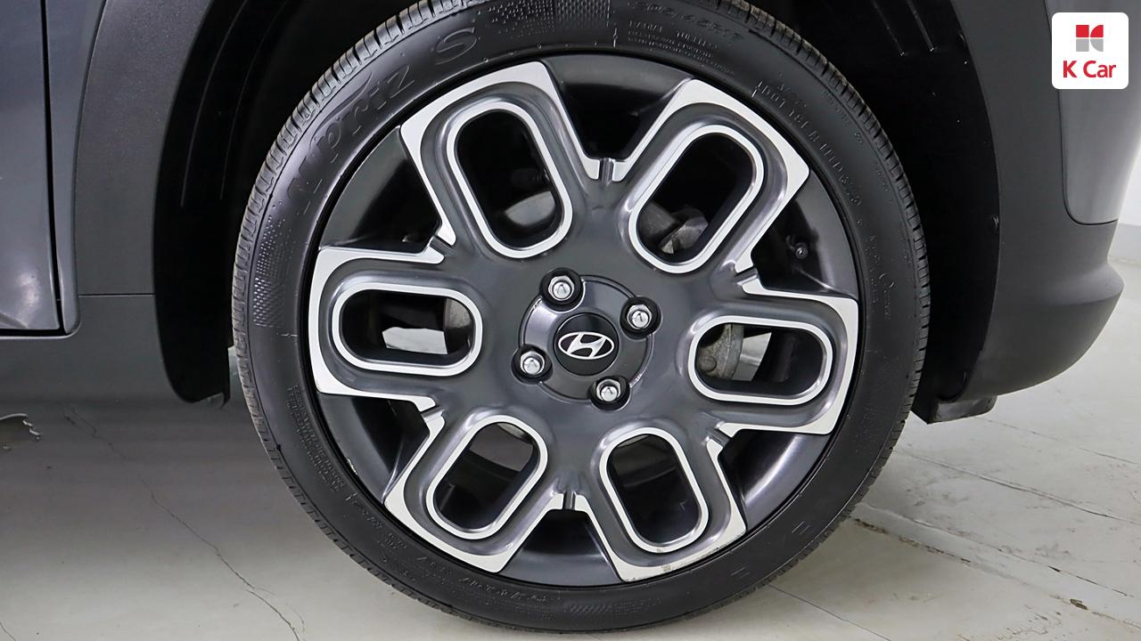 HYUNDAI CASPER Gasoline 1.0