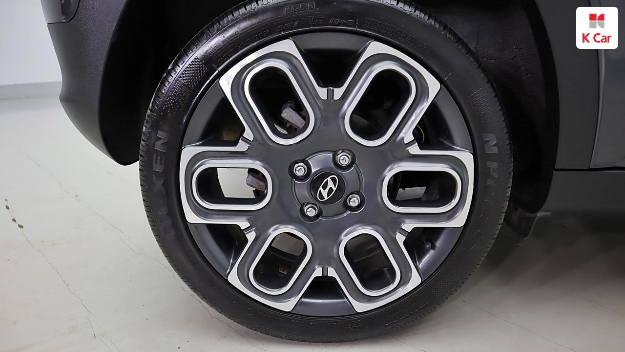 HYUNDAI CASPER Gasoline 1.0