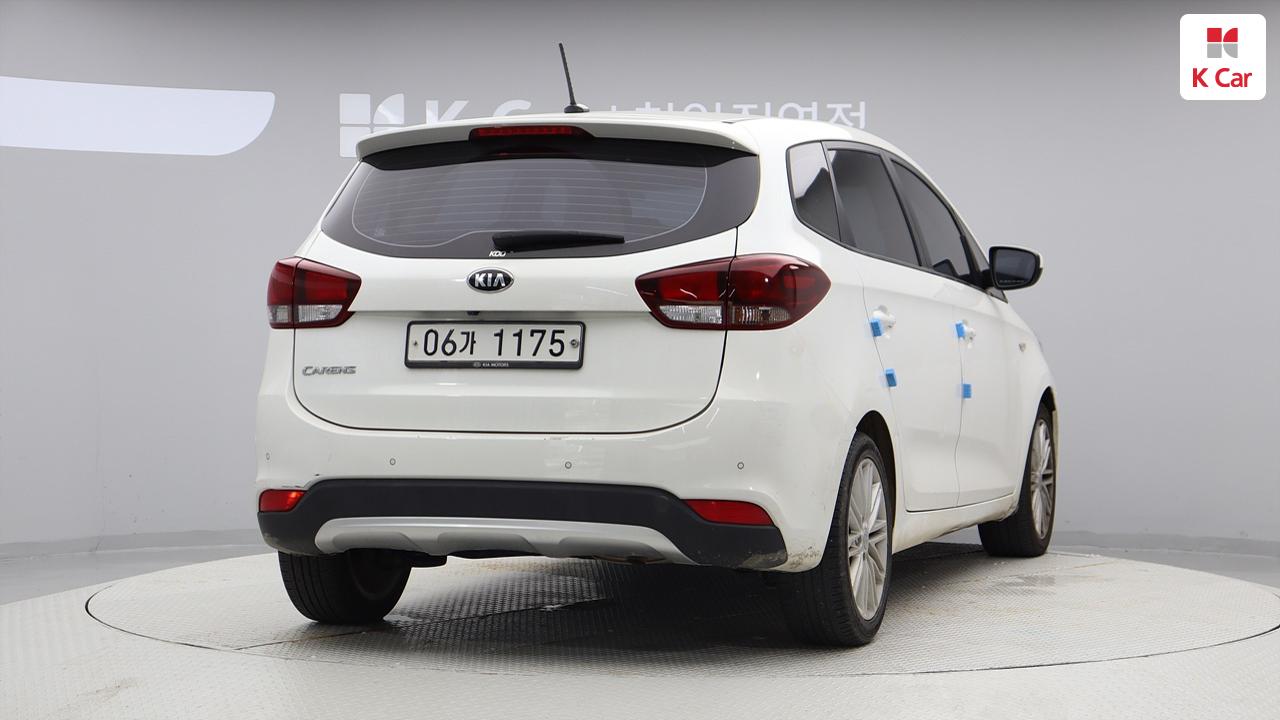 KIA The New Carens 2.0 LPi 7-Seater