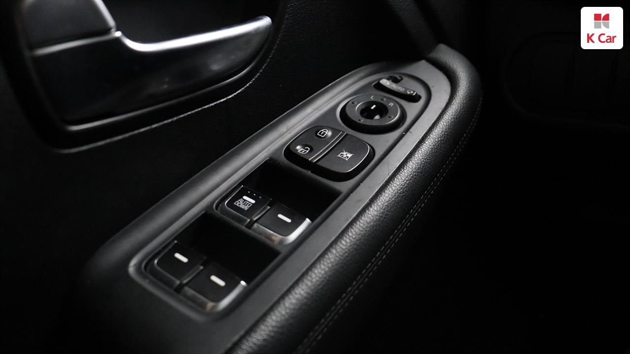 KIA The New Carens 2.0 LPi 7-Seater