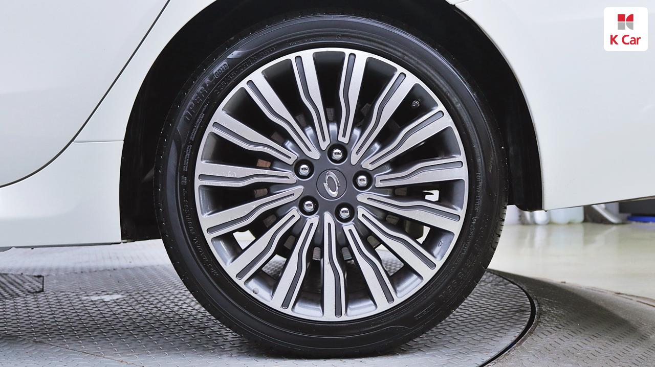 RENAULT(SAMSUNG) New SM7 Nova 3.5 V6