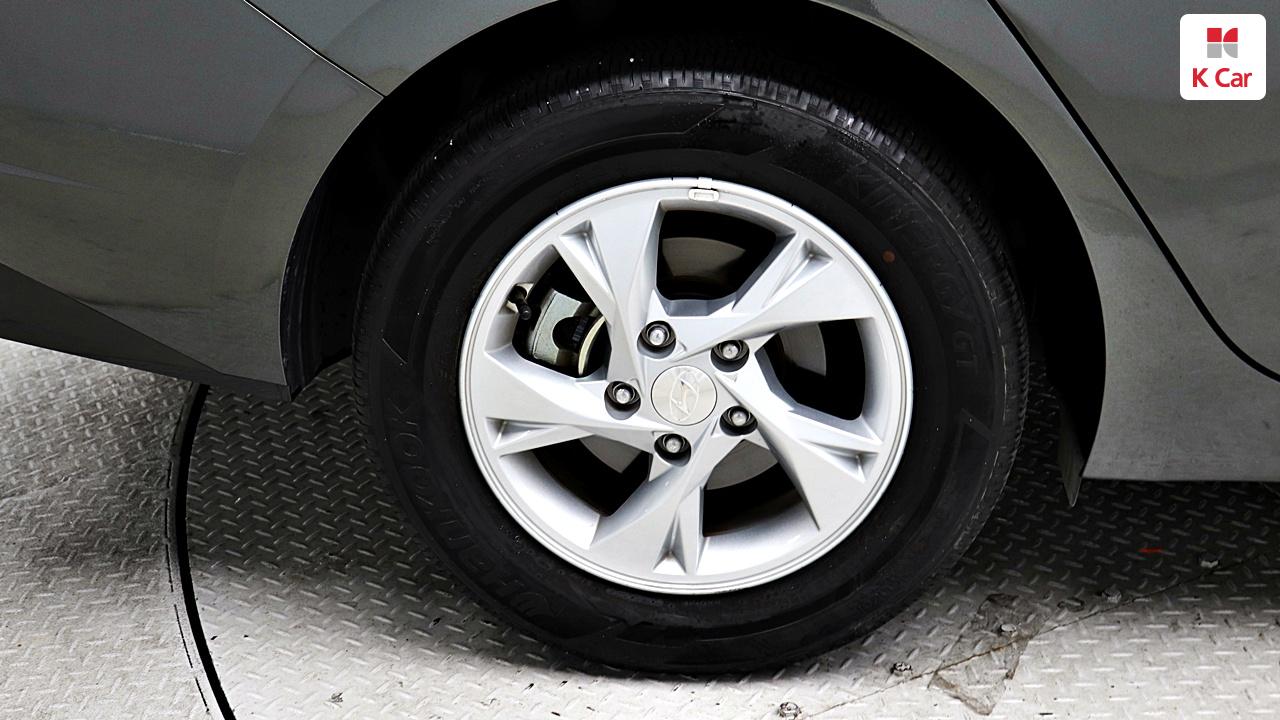 HYUNDAI Avante (CN7) Gasoline 1.6
