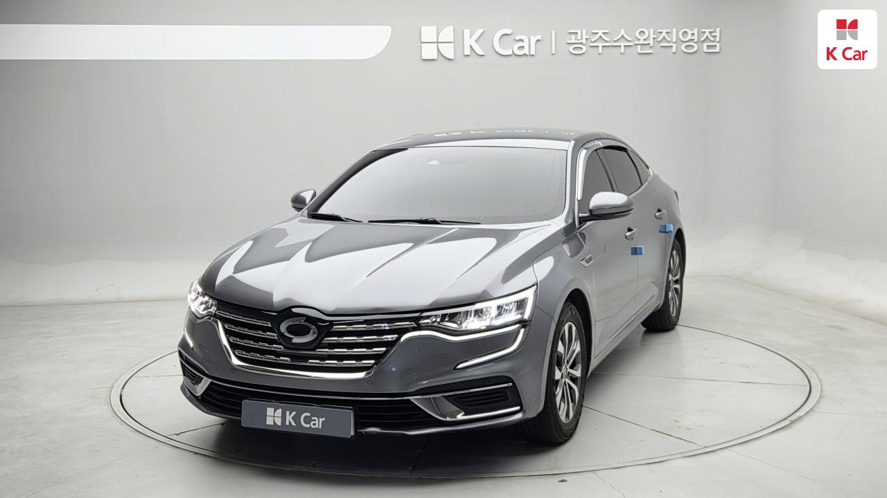 Renault SM6