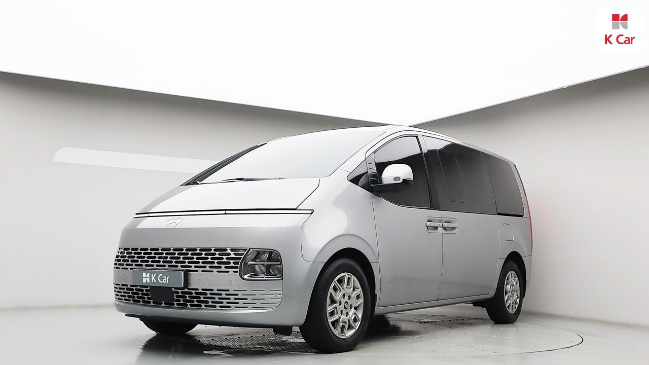 Hyundai Staria