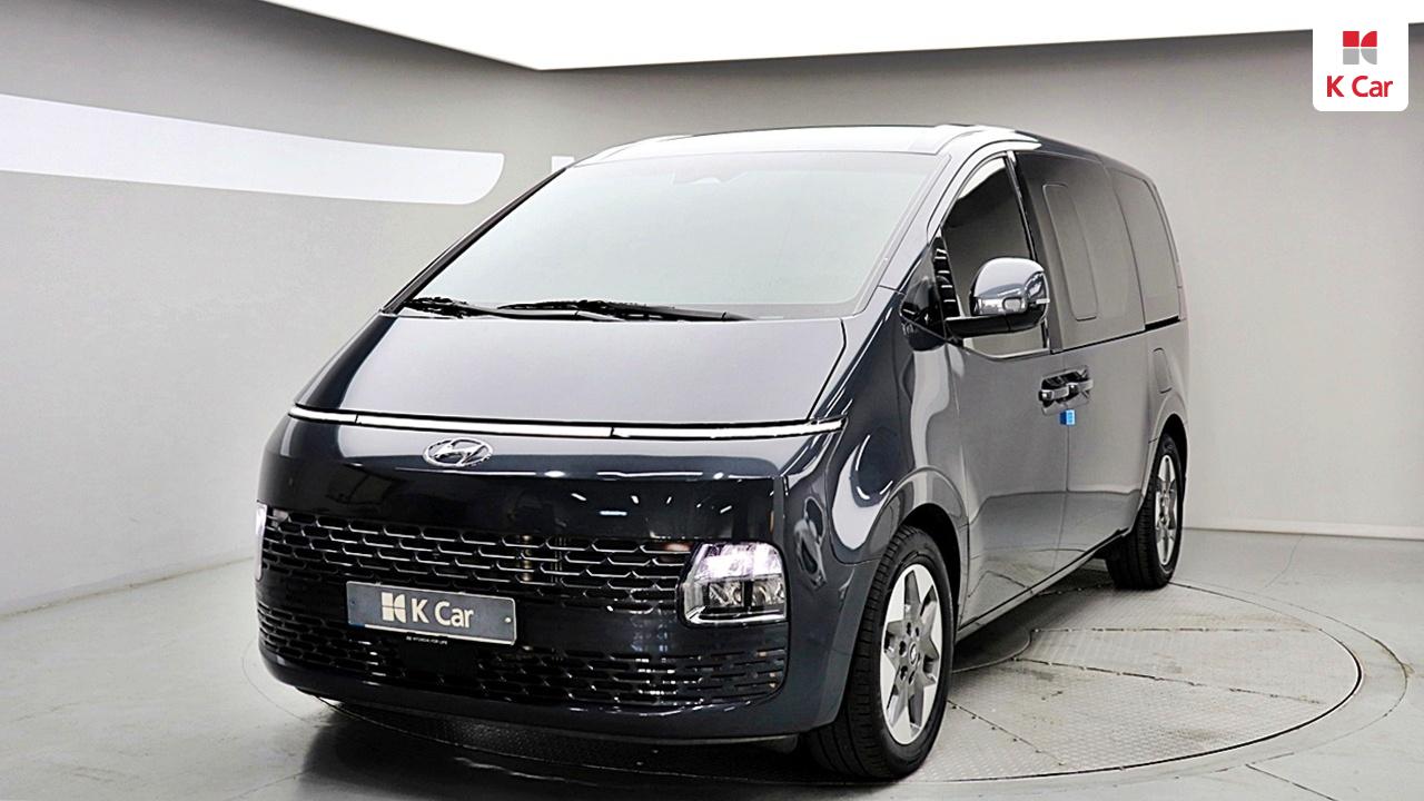 Hyundai Staria