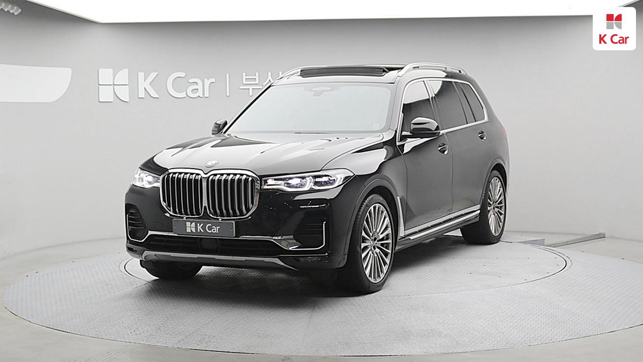 BMW X7