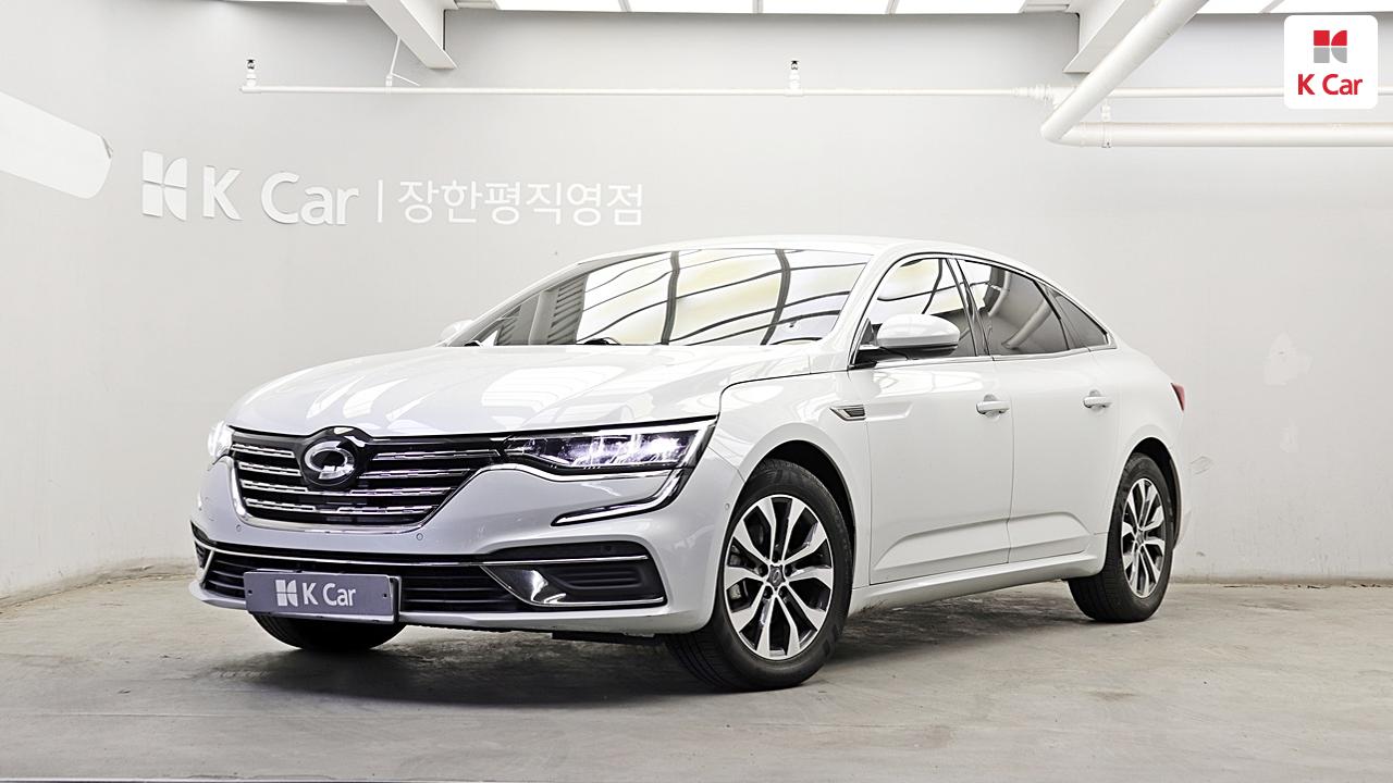 Renault SM6