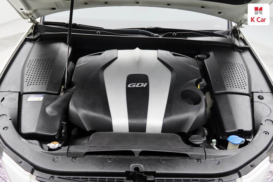 Hyundai Genesis BH330 Modern Base Type 10