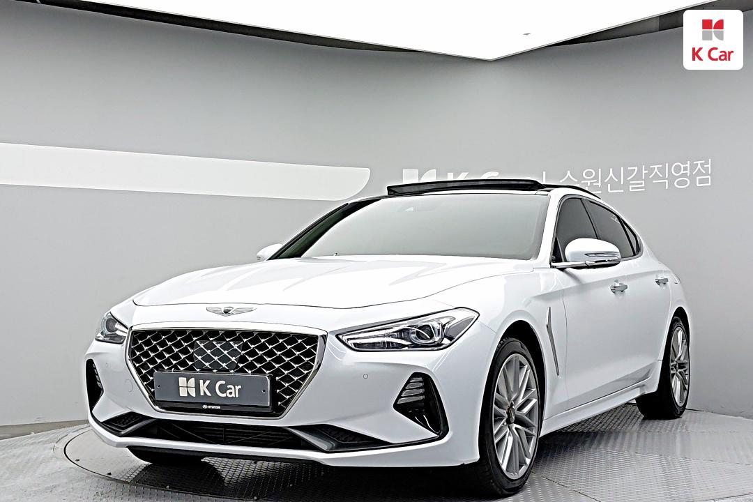 Genesis G70 - фото 1