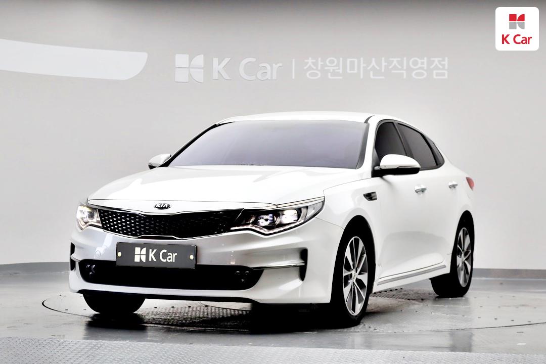 Kia K5 - фото 1