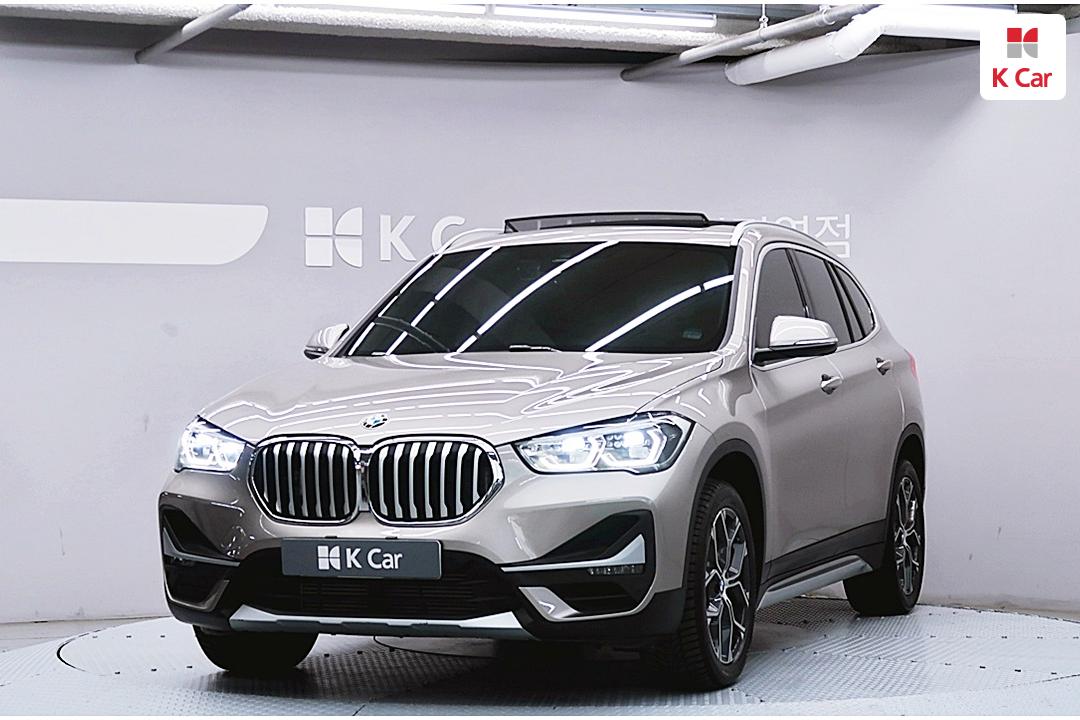 BMW X1 - фото 1