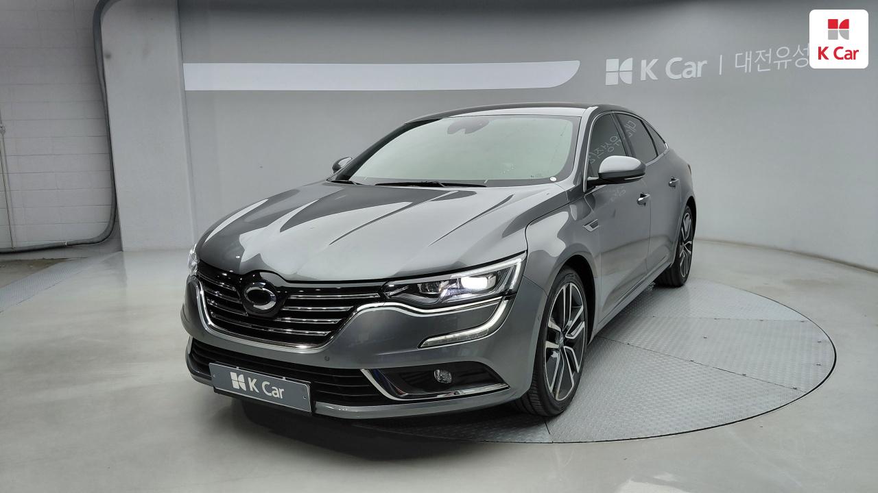 Renault SM6