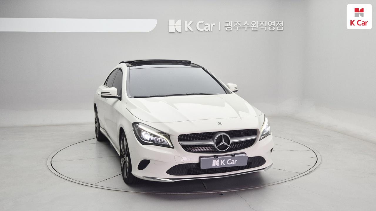 Mercedes-Benz CLA-Class