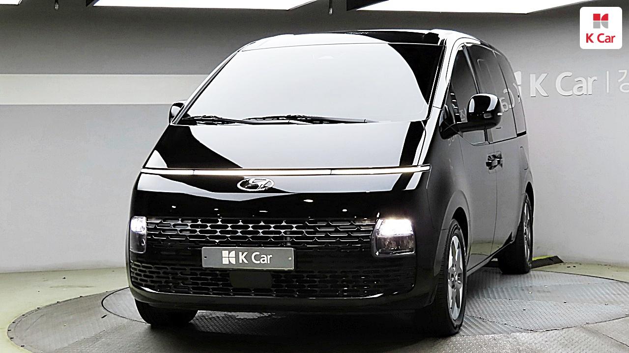 Hyundai Staria