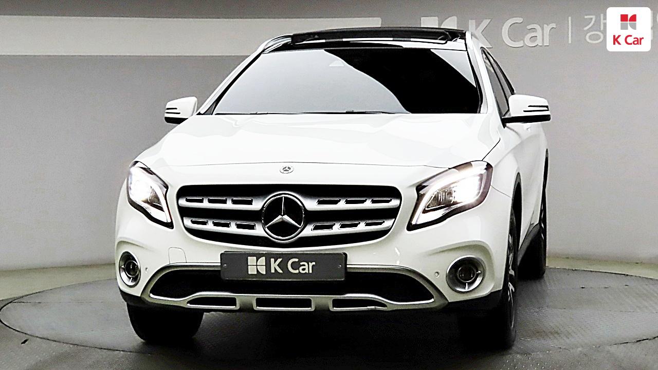 Mercedes-Benz GLA-Class