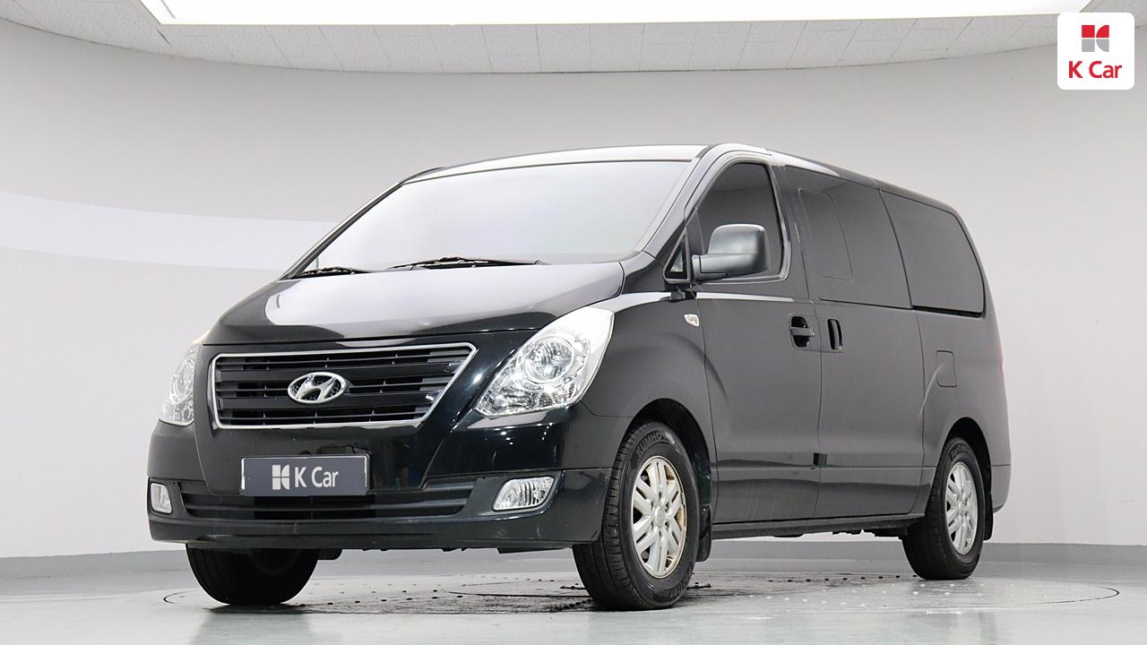 HYUNDAI Grand Starex 5-Seater Diesel Van HYUNDAI Grand Starex 5-Seater Diesel Van