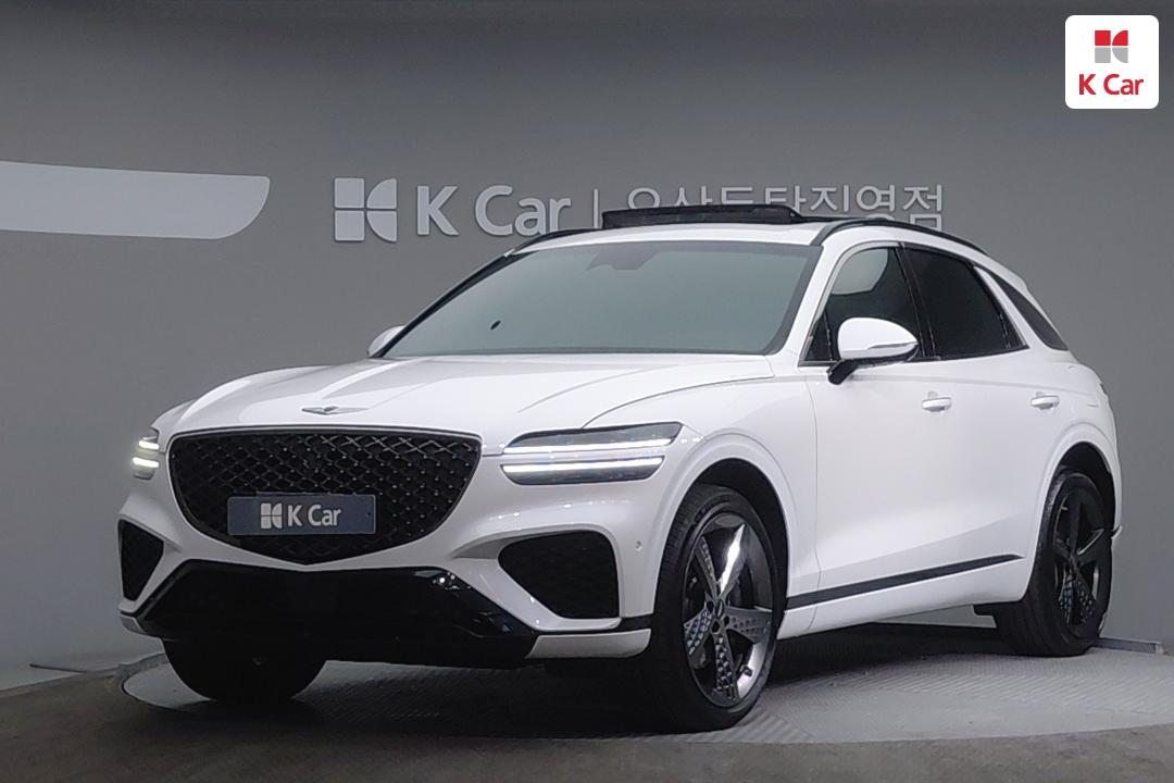 Genesis GV70 - фото 1