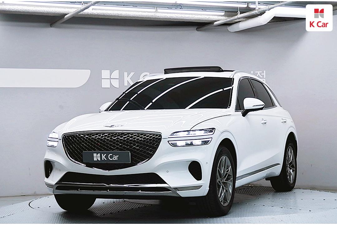 Genesis GV70 - фото 1