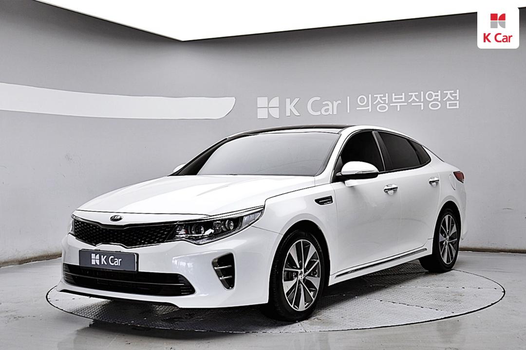 Kia K5 - фото 1