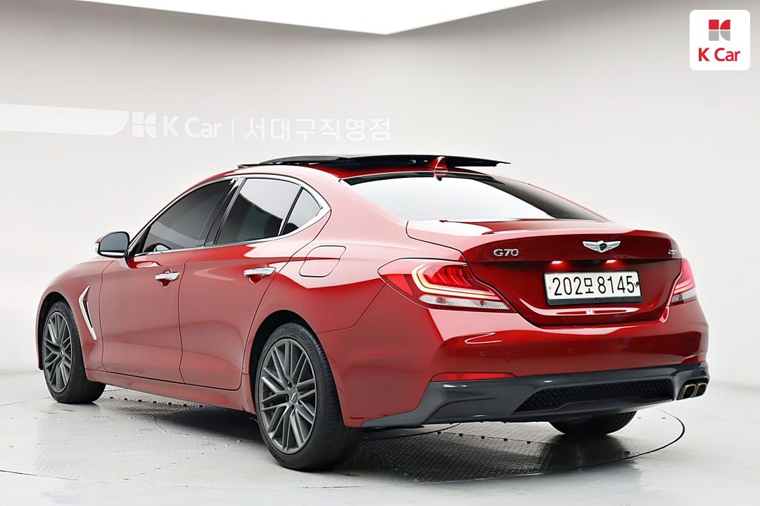 Genesis G70 2.0T Supreme — фото 2