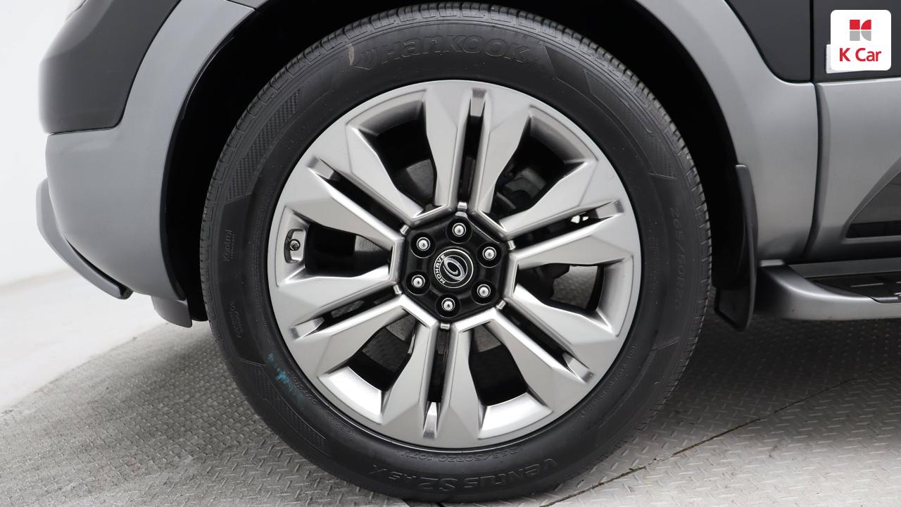 Kia Mohave 4WD KV300 No sub-trim 6