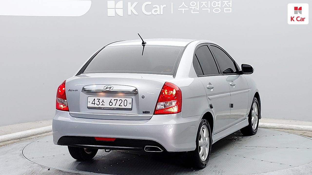 HYUNDAI Verna Transform 1.6 VVT
