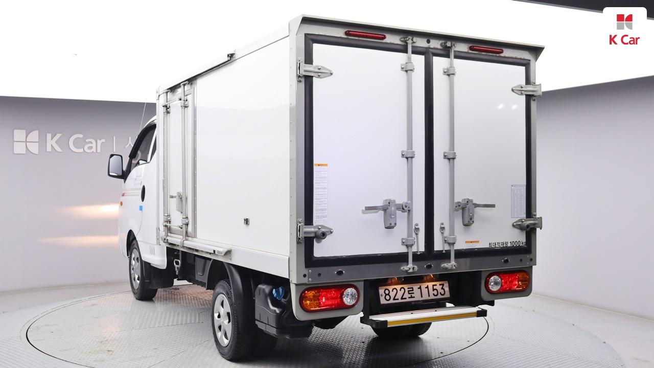 Hyundai Porter 2 2023 photo 2