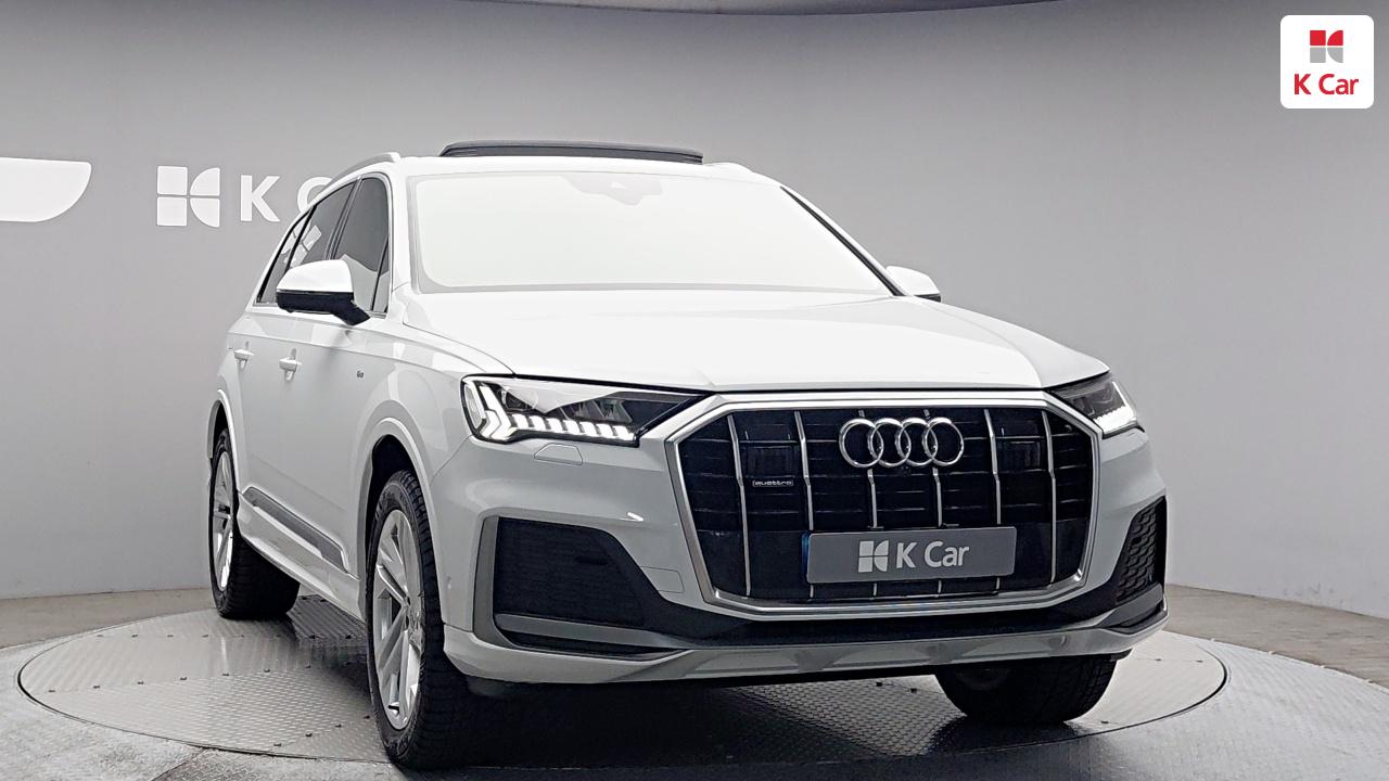 Audi Q7 45 TDI quattro Premium — 3