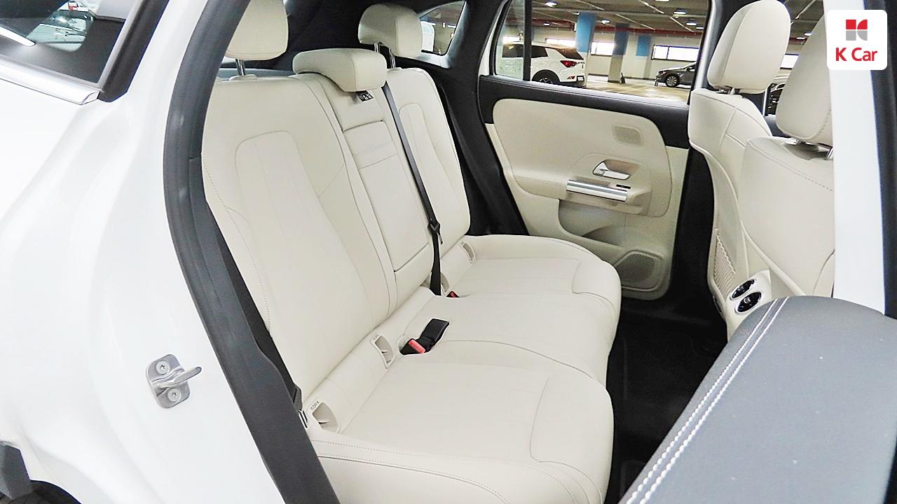 Mercedes-Benz EQA H243 250 — 9