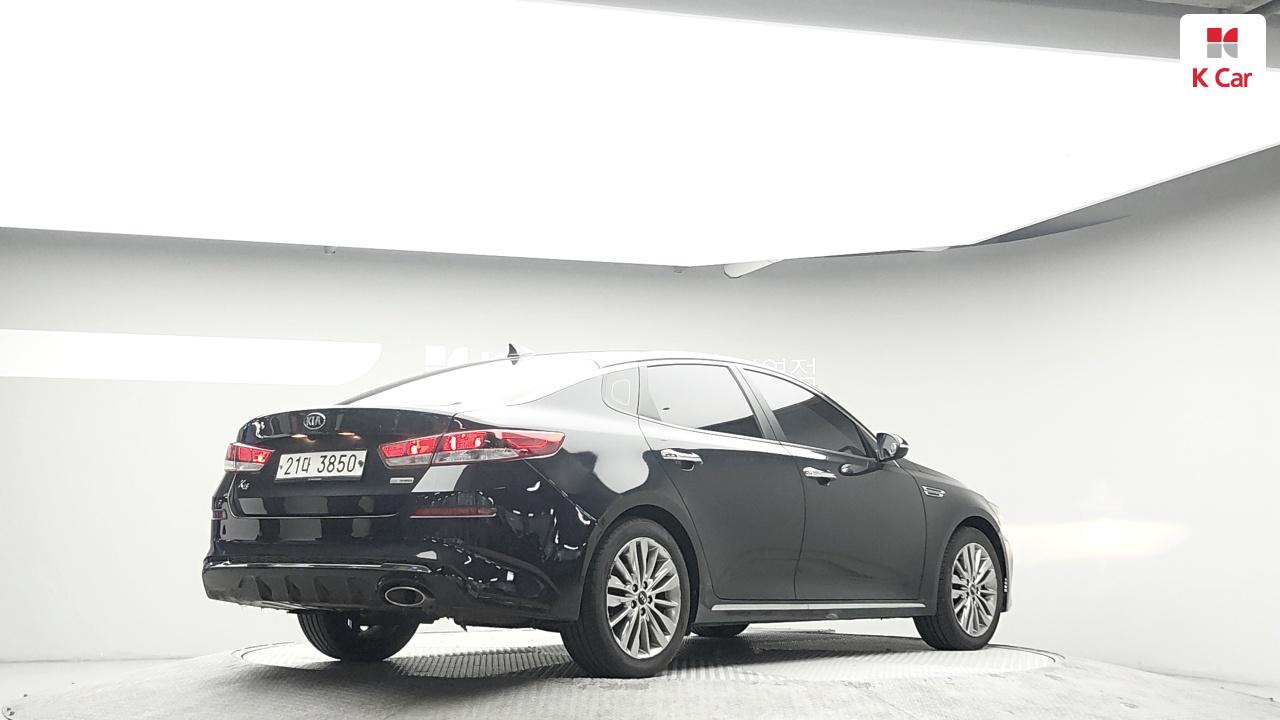 Kia K5 1.7 Diesel Prestige — фото 4