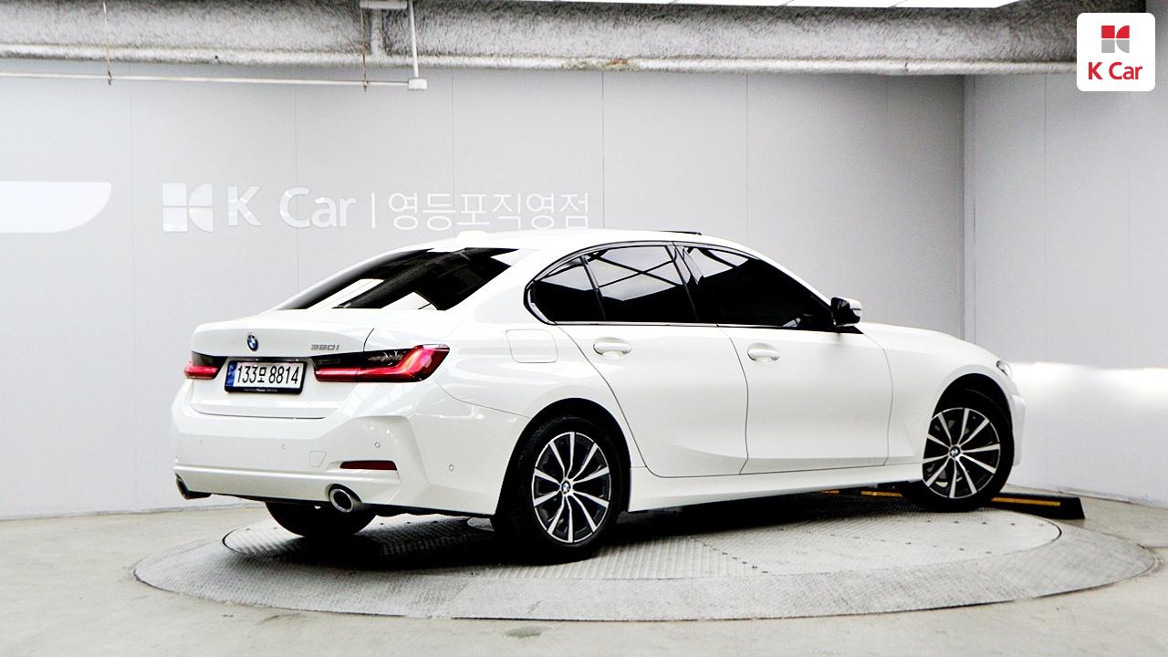 BMW 3 Series Gasoline 2WD 320i — фото 4