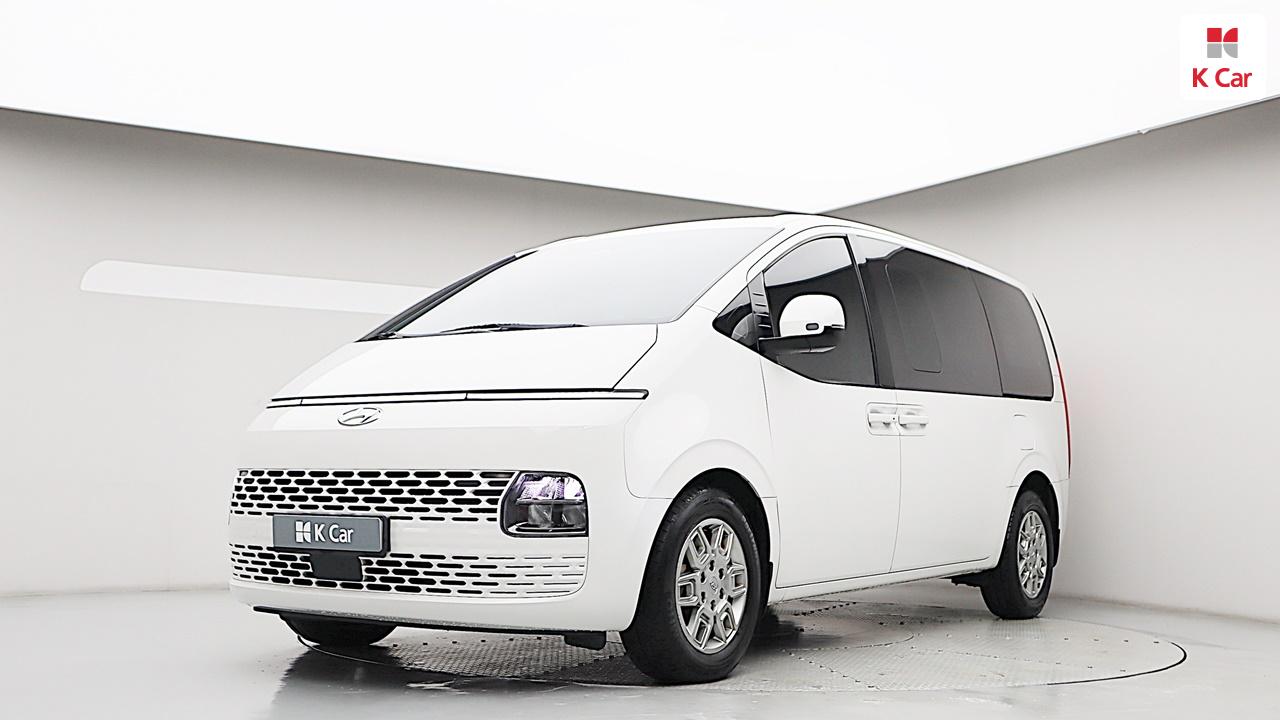 Hyundai Staria