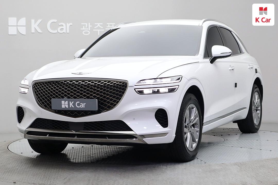 Genesis GV70 - фото 1